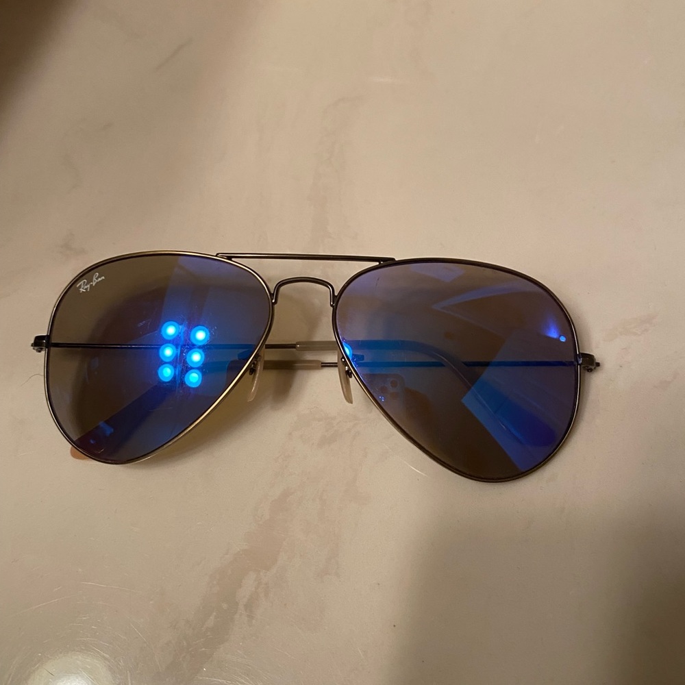 RayBans Aviators - Picture 2 of 6